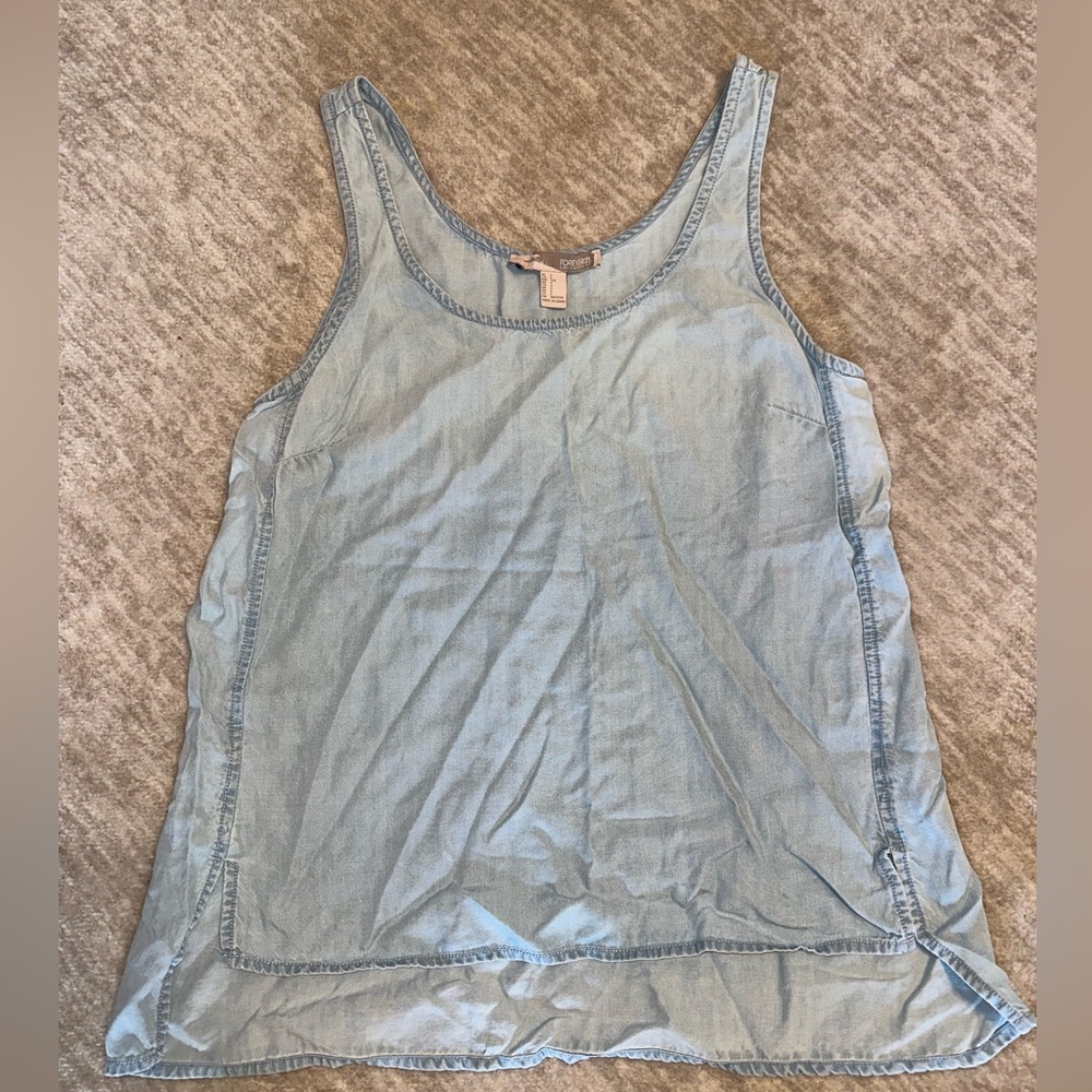 Light washed denim tank 💙